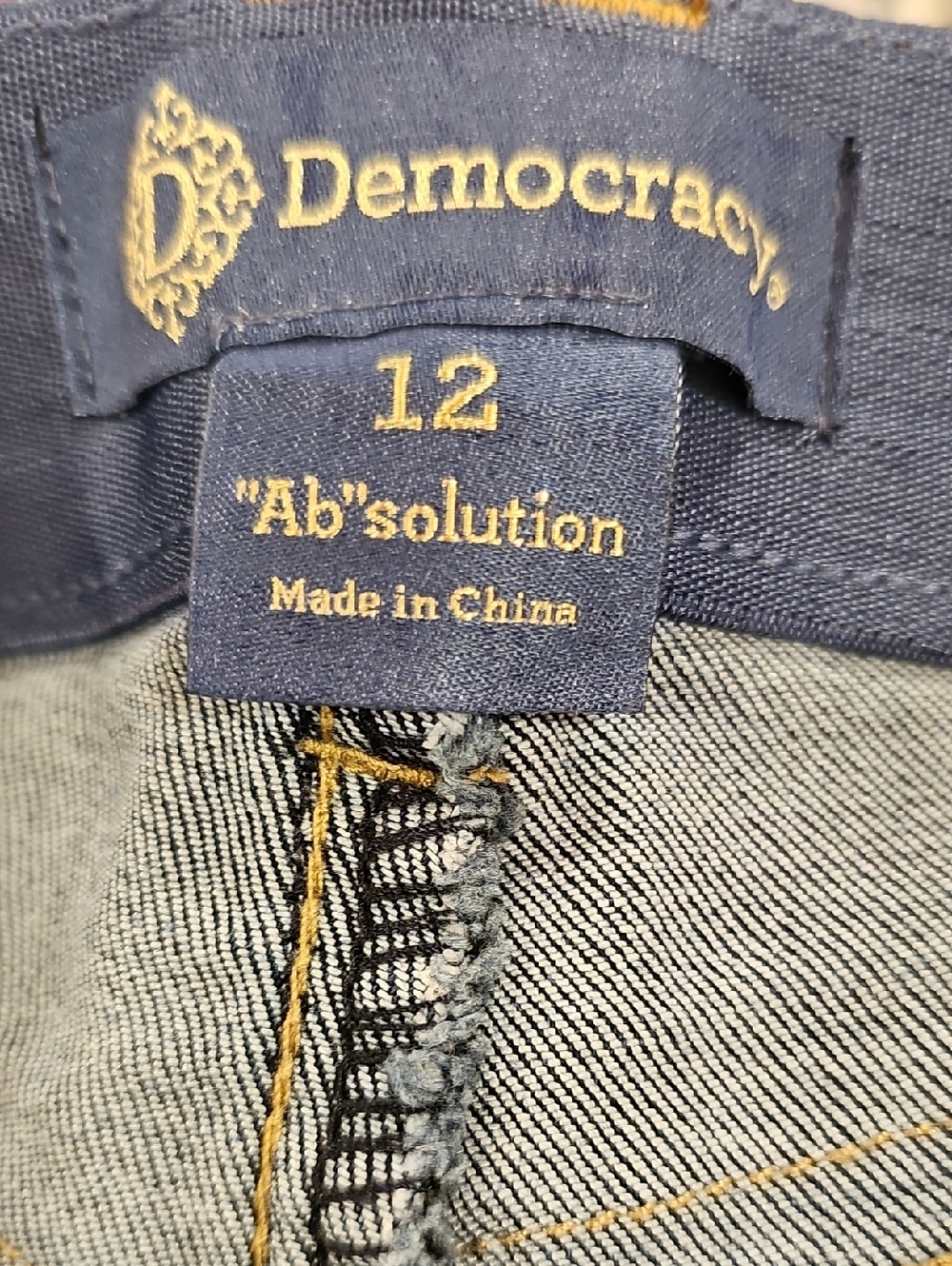 Democracy AbSolution Skyrise Repreve Side Seam Wide Leg Jeans; EUC; Size 12 - Picture 5 of 13